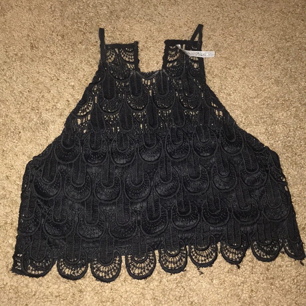 Black lace crop top